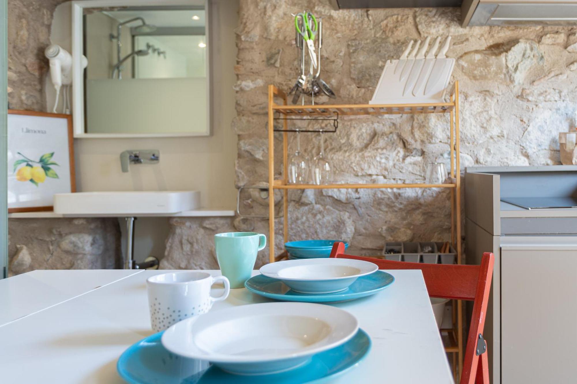 Apt 5 Limon Girona Luaran gambar