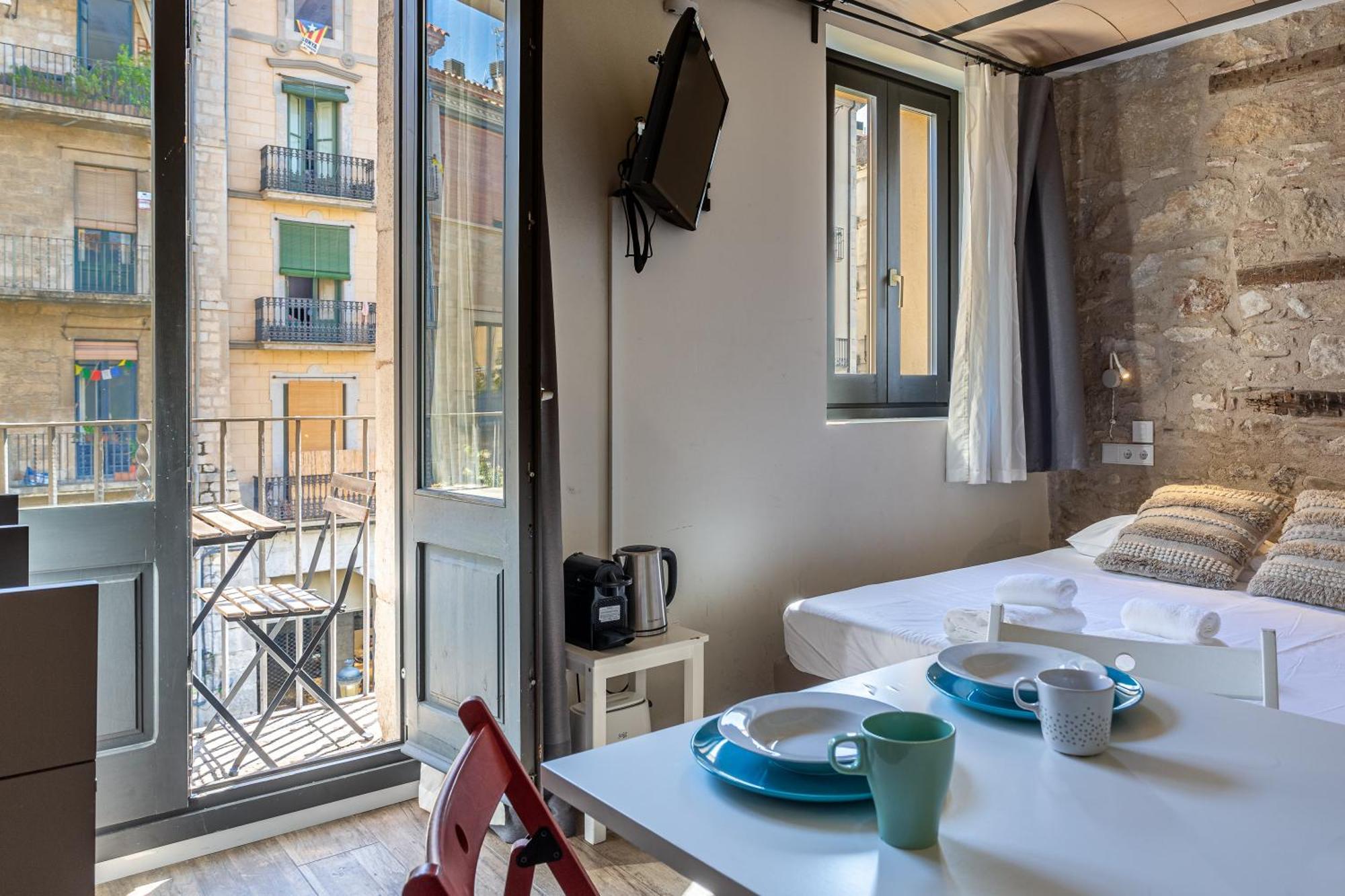 Apt 5 Limon Girona Luaran gambar