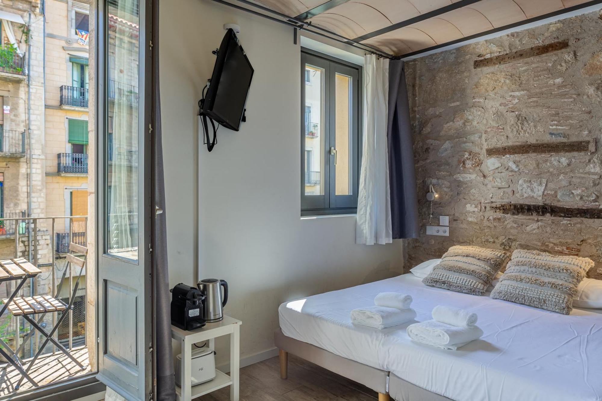 Apt 5 Limon Girona Luaran gambar